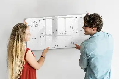 Pizarra magnética de pared diseño para organización semanal con rotulador