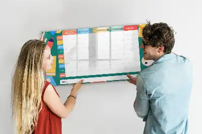 Pizarra magnética de pared con rotulador diseño de horario de clases