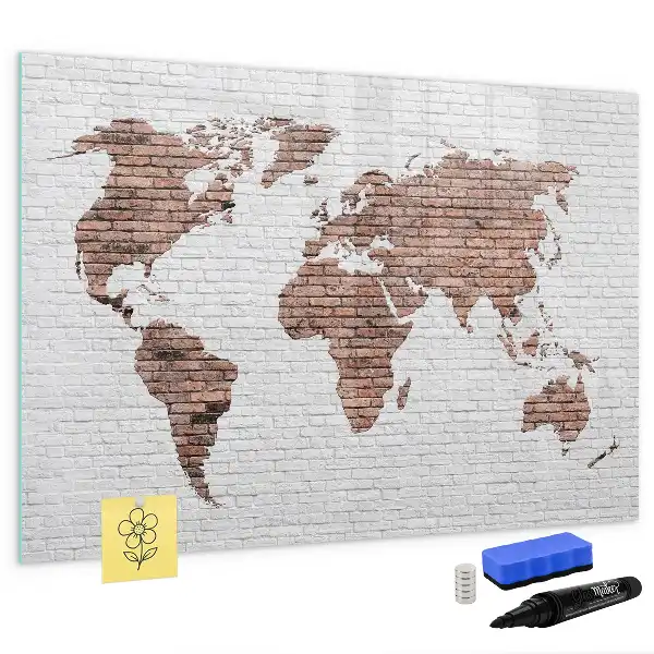 Pizarra magnética de pared con diseño de mapa del mundo sobre ladrillos y rotulador