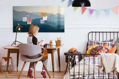 Pizarra magnética de pared con rotulador y diseño de abstracción de paisaje