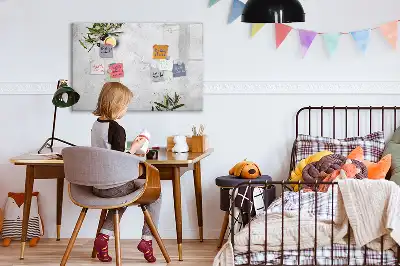 Pizarra magnética de pared con rotulador incluido