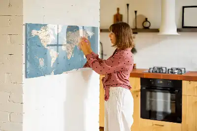 Pizarra de cristal magnética diseño con mapa del mundo vintage