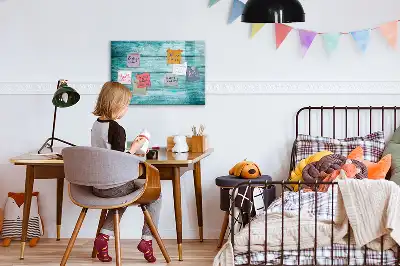 Pizarra magnética de pared con rotulador de madera con acabado en azul envejecido