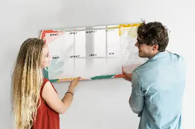 Pizarra magnética de pared con rotulador y planificador semanal