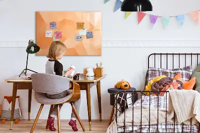 Pizarra magnética de pared diseño de abstracción de triángulos con rotulador