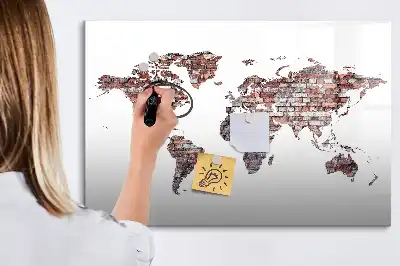 Mapa del mundo magnético de pared con rotulador y diseño de ladrillos