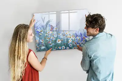 Pizarra magnética de pared diseño mariposa en el prado con rotulador incluido