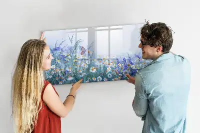 Pizarra magnética de pared diseño mariposa en el prado con rotulador incluido