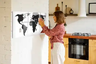 Pizarra magnética de pared con rotulador mapa del mundo en color negro