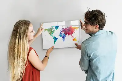 Mapa del mundo en acuarela con pizarra magnética de pared y rotulador