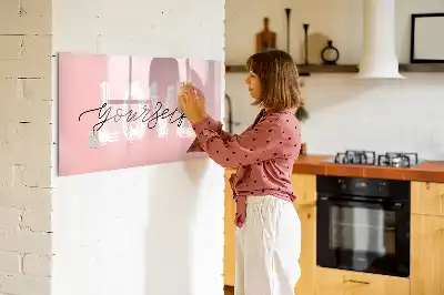 Pizarra magnética de pared con rotulador diseño con texto Ámate a ti mismo