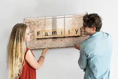 Pizarra magnética de pared con diseño de texto familia y rotulador