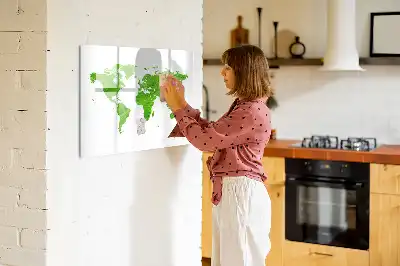 Pizarra de cristal magnética con diseño de mapa y hierba verde
