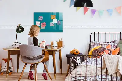 Pizarra magnética de pared con rotulador de color azul marino