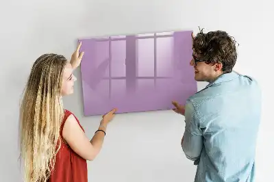 Pizarra magnética de pared con rotulador en color lila
