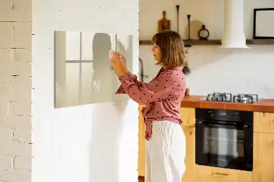 Pizarra magnética de pared con rotulador de color beige