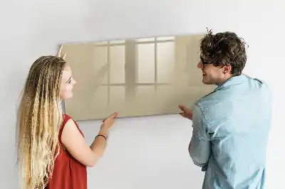 Pizarra magnética de pared con rotulador de color beige