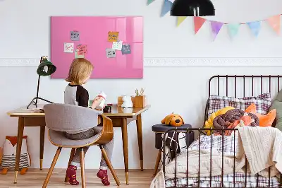 Pizarra magnética de pared con rotulador de color rosa