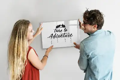 Pizarra magnética de pared diseño Tiempo de aventura con rotulador incluido
