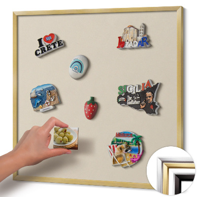 Pizarra magnética con marco dorado Color beige claro