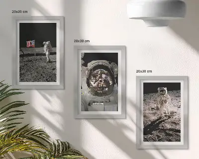 Juego de 3 cuadros decorativos de astronautas aterrizando en la luna