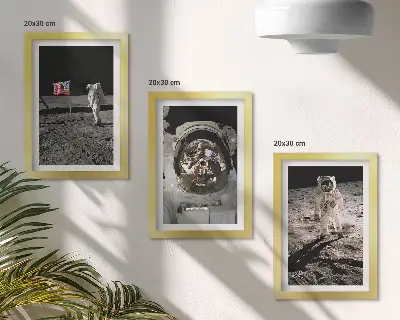 Juego de 3 cuadros decorativos de astronautas aterrizando en la luna