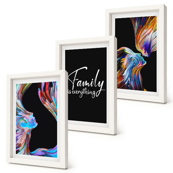Juego de 3 cuadros decorativos Retratos de personas con coloridos diseños y una inscripción sobre la familia.