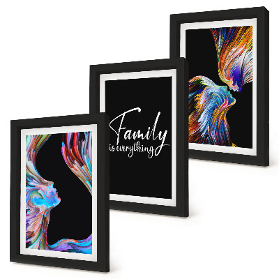 Juego de 3 cuadros decorativos Retratos de personas con coloridos diseños y una inscripción sobre la familia.