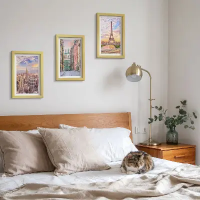 Juego de 3 cuadros decorativos con vistas de las ciudades de Nueva York, París y Varsovia al atardecer