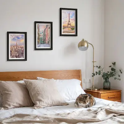 Juego de 3 cuadros decorativos con vistas de las ciudades de Nueva York, París y Varsovia al atardecer