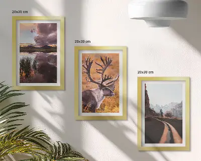 Juego de 3 cuadros decorativos con paisajes de montaña, renos y un camino en plena naturaleza
