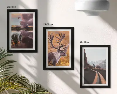 Juego de 3 cuadros decorativos con paisajes de montaña, renos y un camino en plena naturaleza