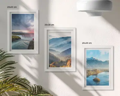 Juego de 3 cuadros decorativos con paisajes montañosos pintorescos y cascadas en plena naturaleza