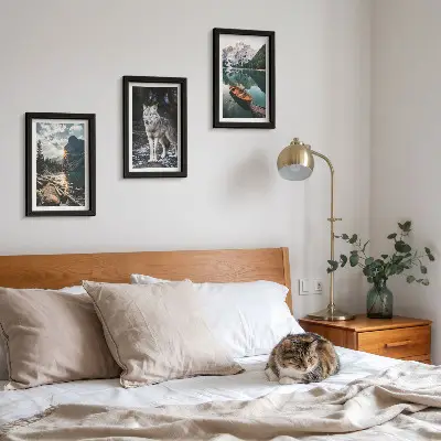 Juego de 3 cuadros decorativos con diseño de montañas, lagos y un lobo en un entorno natural