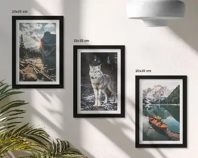 Juego de 3 cuadros decorativos con diseño de montañas, lagos y un lobo en un entorno natural