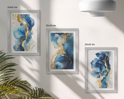 Tríptico enmarcado Diseños abstractos azules con delicados detalles.