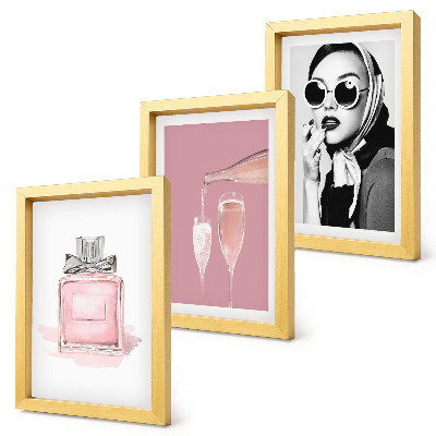 Juego de 3 cuadros decorativos Elegantes accesorios femeninos en tonos rosas.