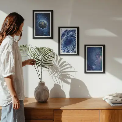 Juego de 3 cuadros decorativos de la Tierra en el espacio con tormenta y galaxia de estrellas