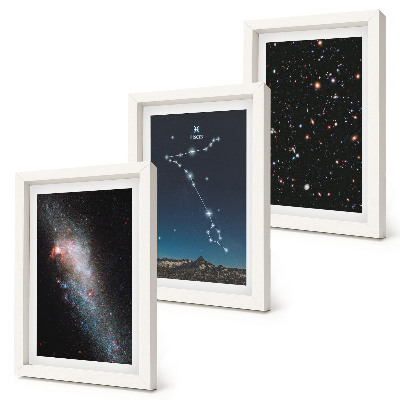 Juego de 3 cuadros decorativos Paisajes espaciales con la constelación de Piscis y galaxias.
