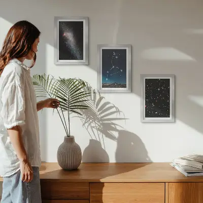 Tríptico enmarcado de la constelación de Leo, la galaxia y el espacio exterior