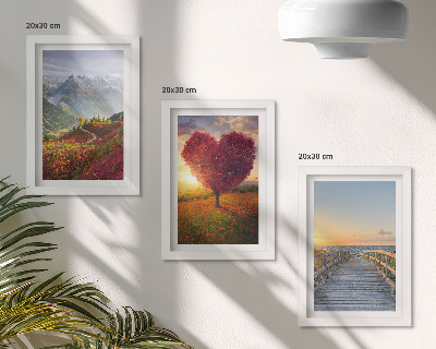 Tríptico enmarcado Paisajes de montaña, muelle con forma de corazón y árboles