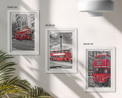 Tríptico enmarcado Autobuses rojos en el paisaje urbano de Londres