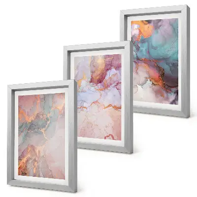 Tríptico enmarcado de diseños abstractos en colores pastel con detalles