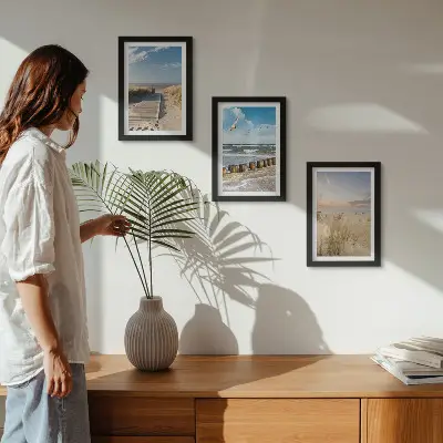 Juego de 3 cuadros decorativos con paisaje de playa, arena, olas, cielo y pájaros en vuelo
