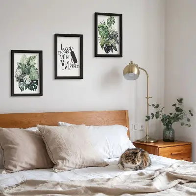 Juego de 3 cuadros decorativos con diseño de hojas de plantas en tonos verdes y frase sobre el vino