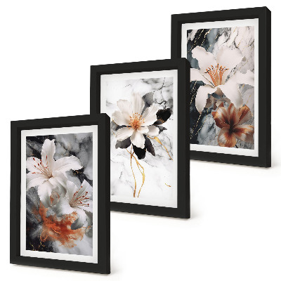 Juego de 3 cuadros decorativos Flores sobre un fondo de mármol en tonos blancos y negros.