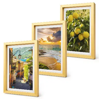 Tríptico enmarcado decoración con calles pintorescas, mar, playa y árboles cítricos