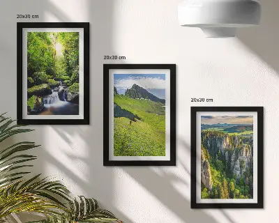 Juego de 3 cuadros decorativos paisajes verdes de montaña con cascada y bosque