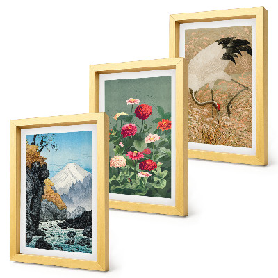 Juego de 3 cuadros decorativos Montañas en el paisaje, río, flores y grullas en la hierba.