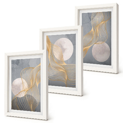 Tríptico enmarcado Diseños abstractos con ondas y círculos sobre un fondo gris.